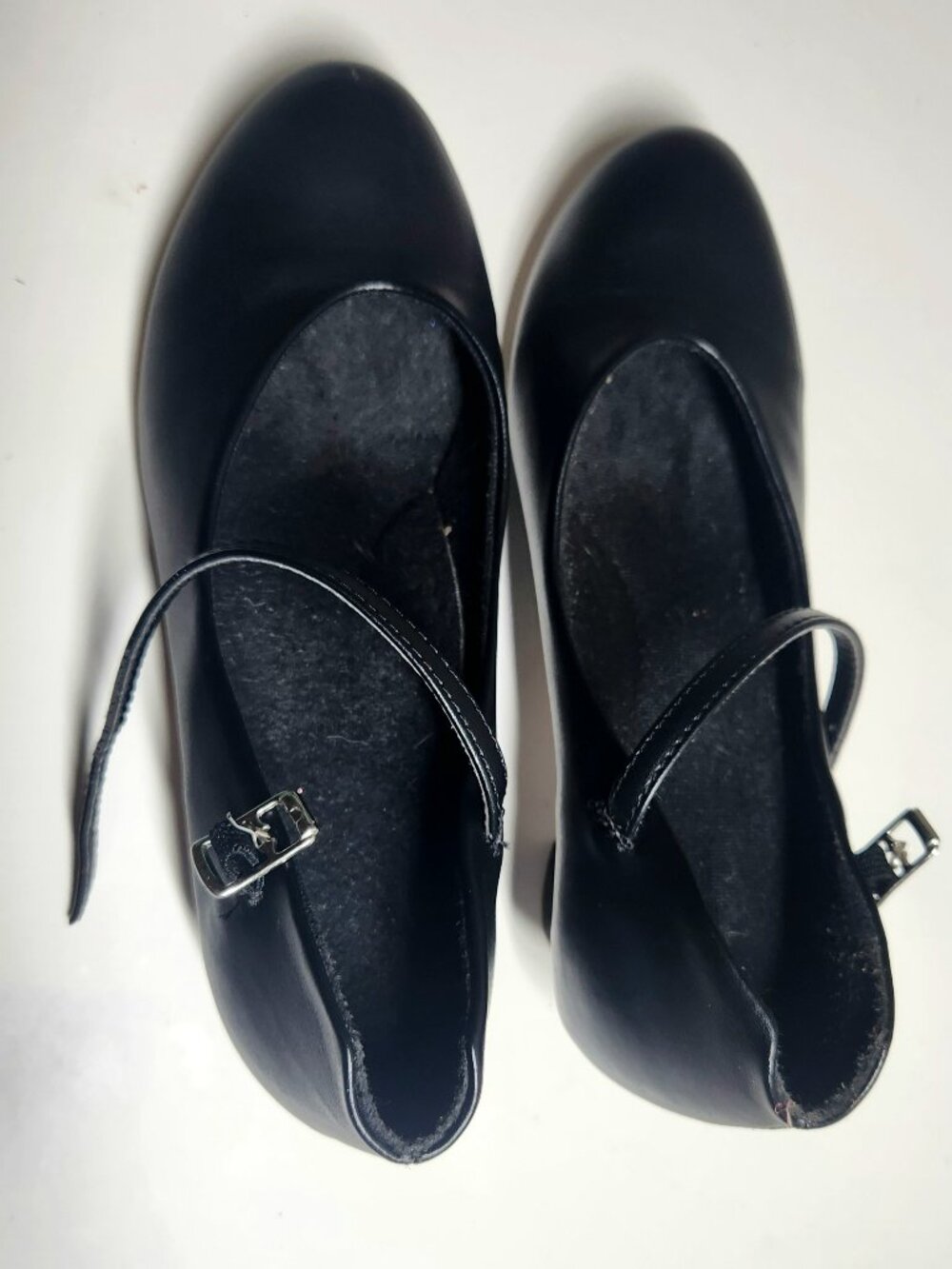 Womans Character Shoes - Capezio